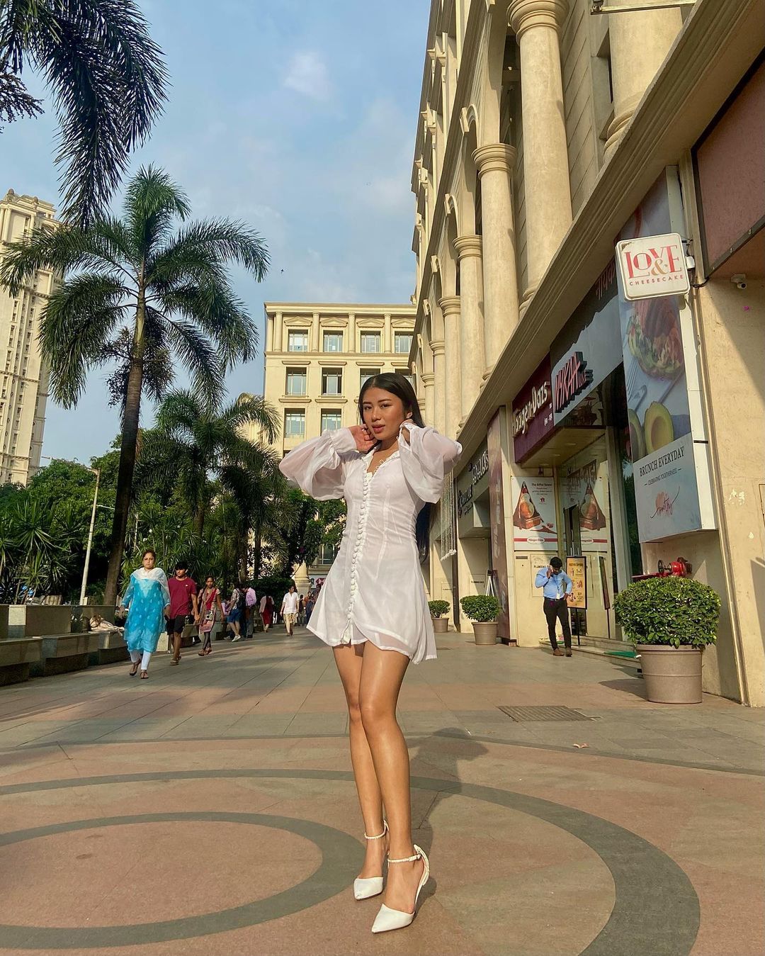 Charissa White dress - Emprall