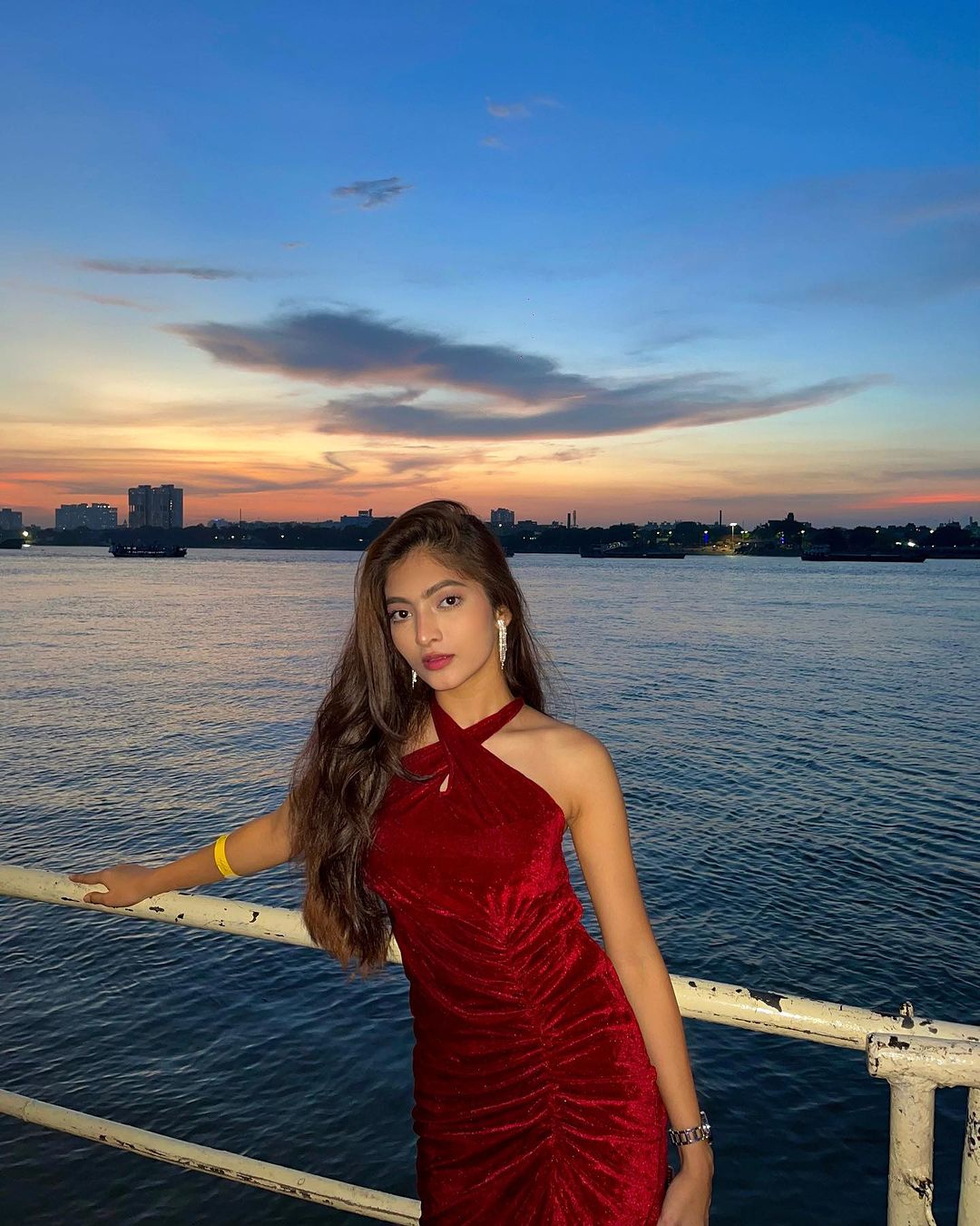 Liza maroon velvet dress - Emprall