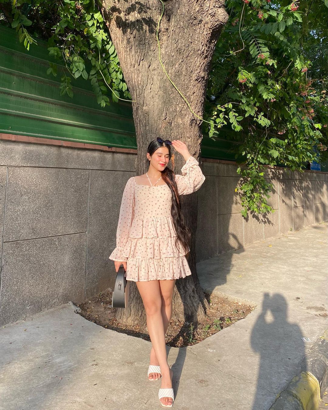 Yvette beige floral padded dress - Emprall