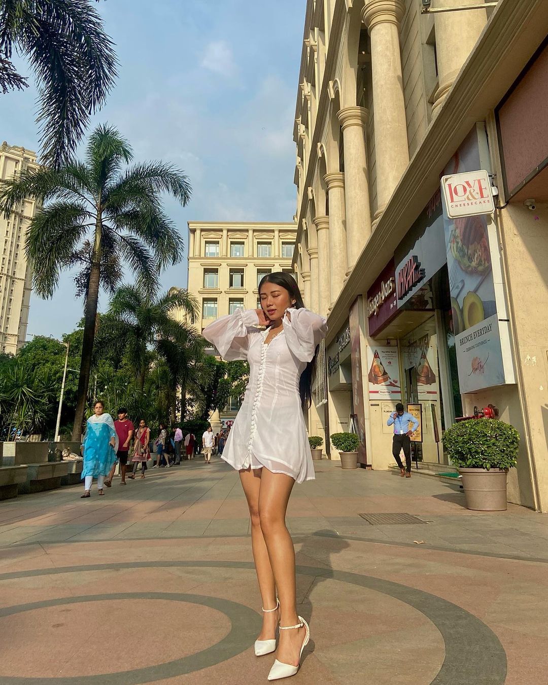 Charissa White dress - Emprall