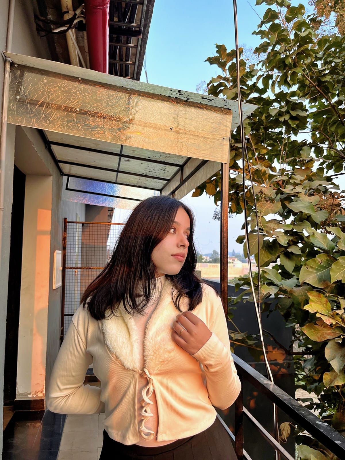 Zuri Cream faux cardigan top - Emprall