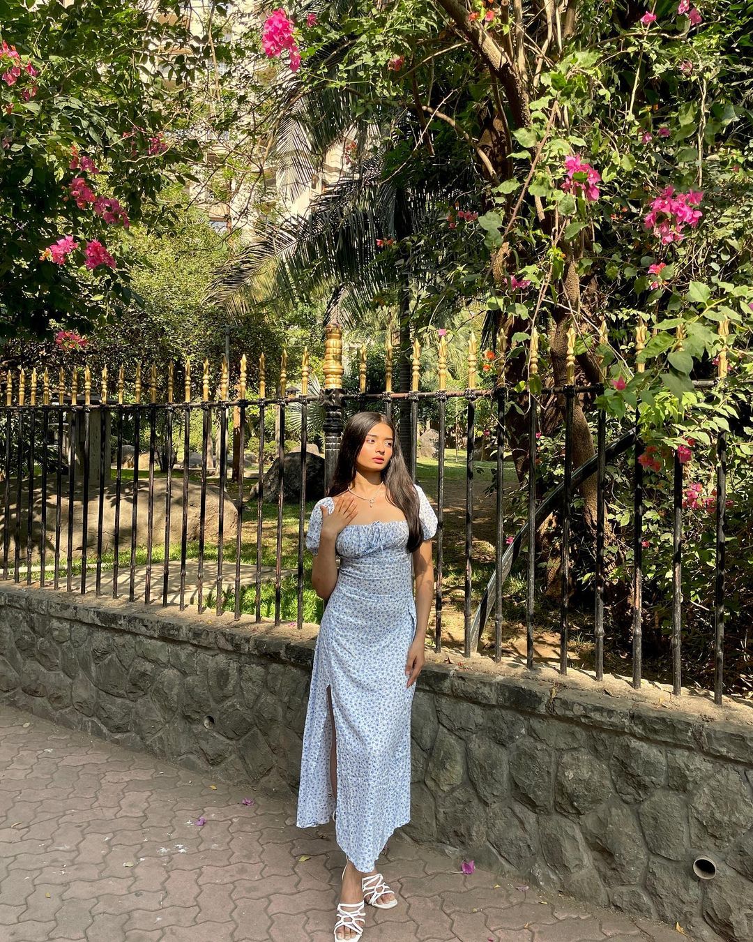 Madison white & blue dress - Emprall