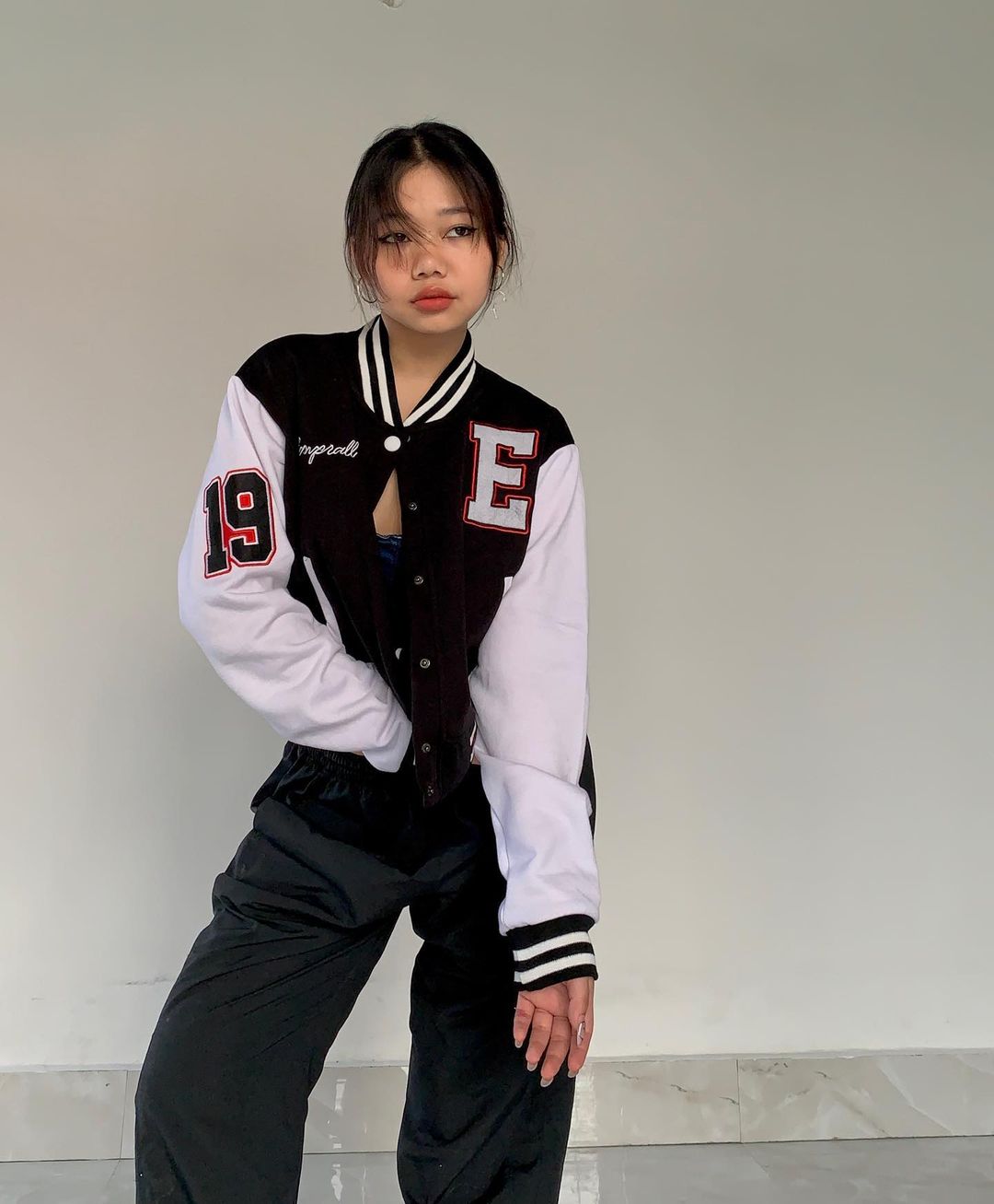 Black crop varsity jacket - Emprall