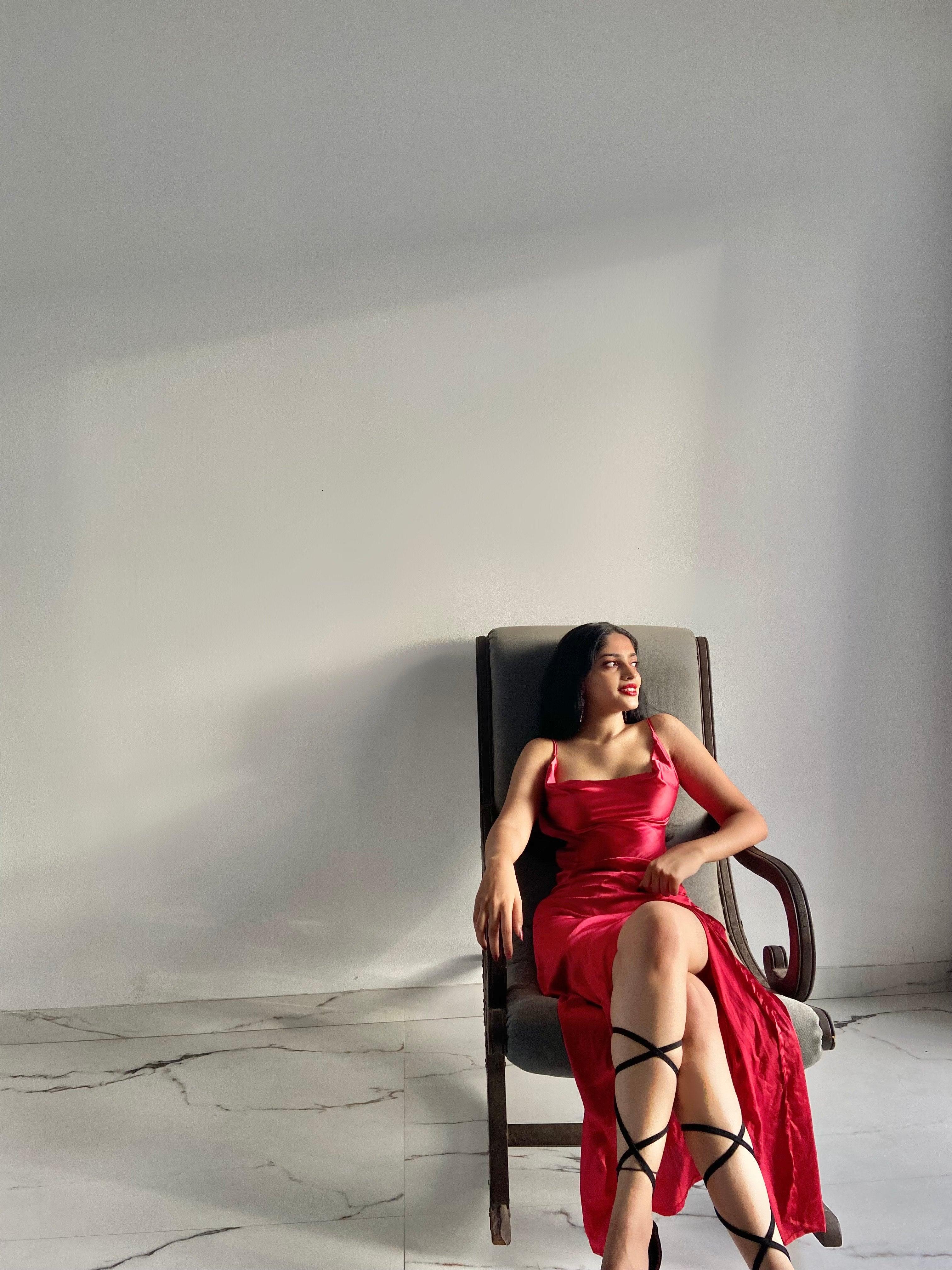 Red Datenight long satin dress - Emprall