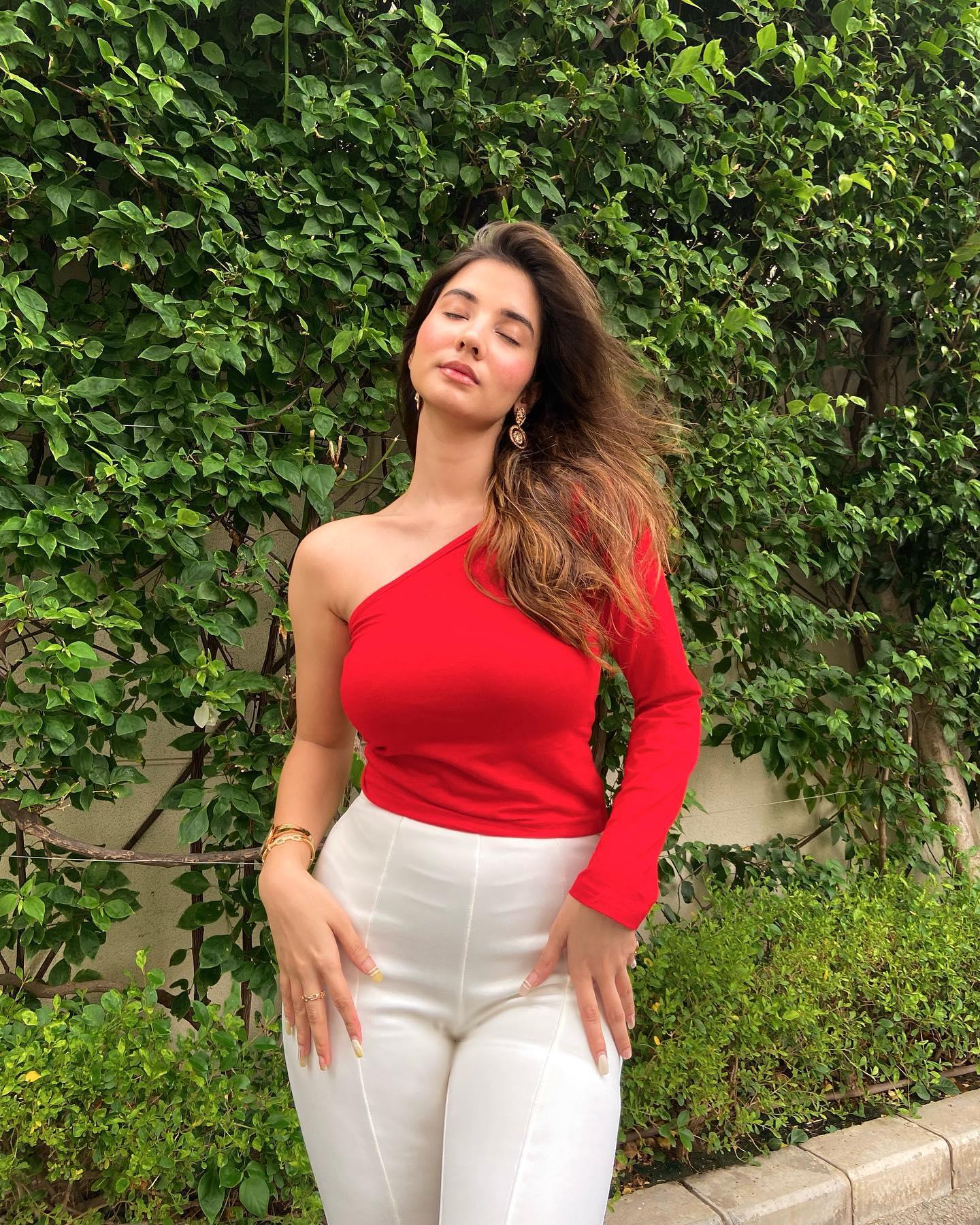 Regan Red One Shoulder Top - Emprall