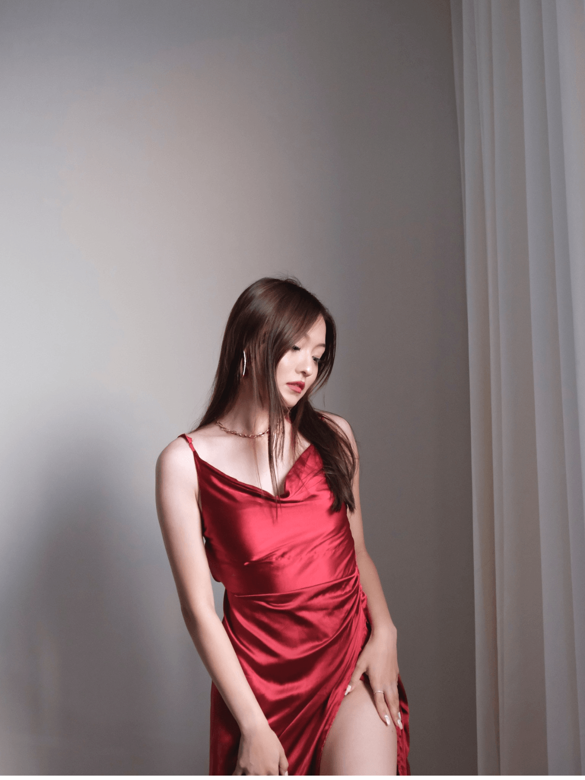 Red Datenight long satin dress - Emprall 