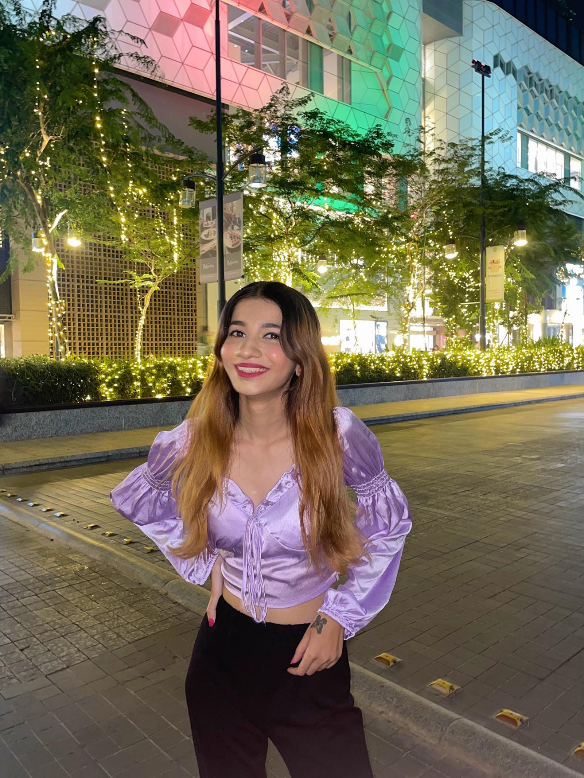 Elise Lilac satin top - Emprall