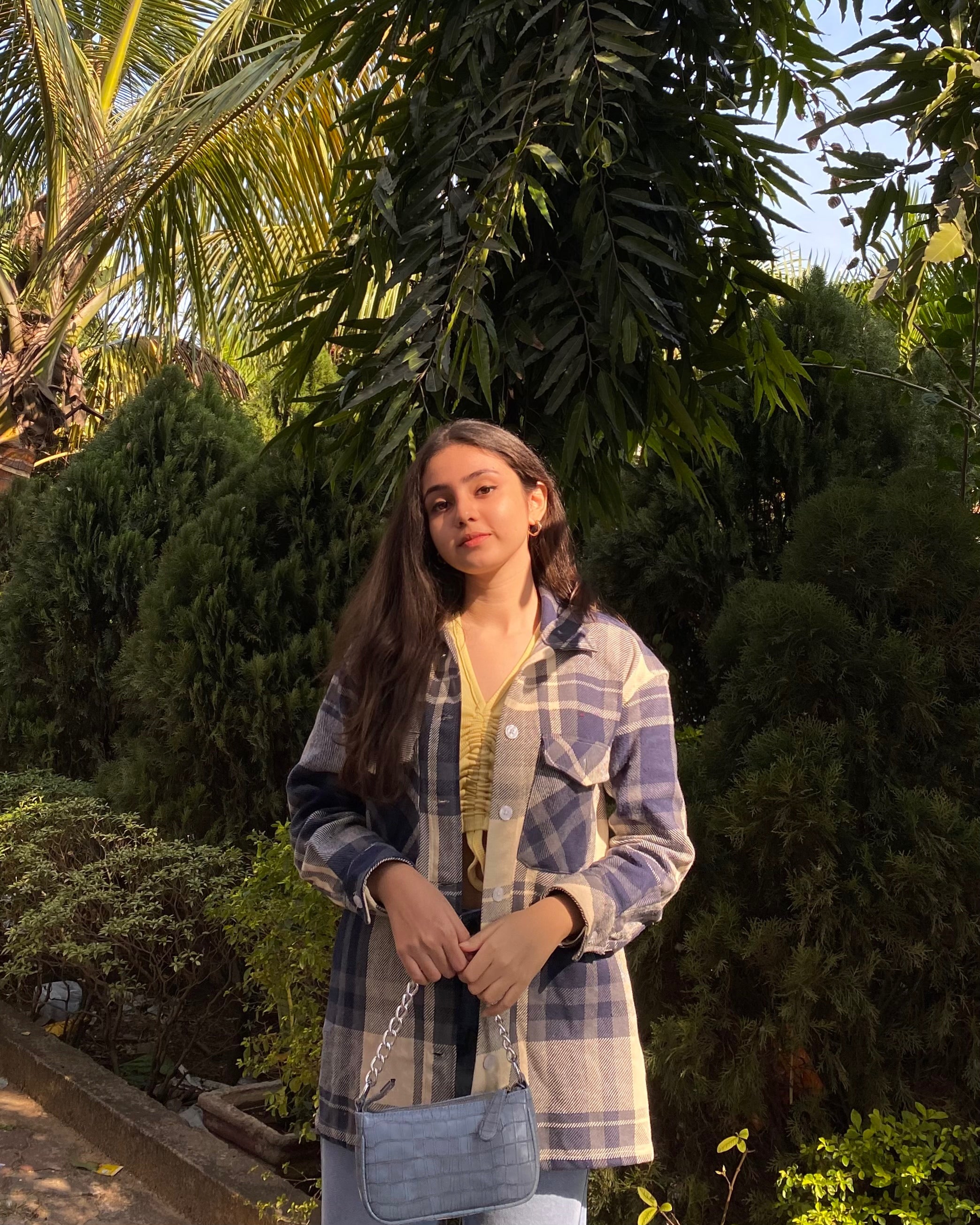 Oversized shacket in white and navy blue check print - Emprall