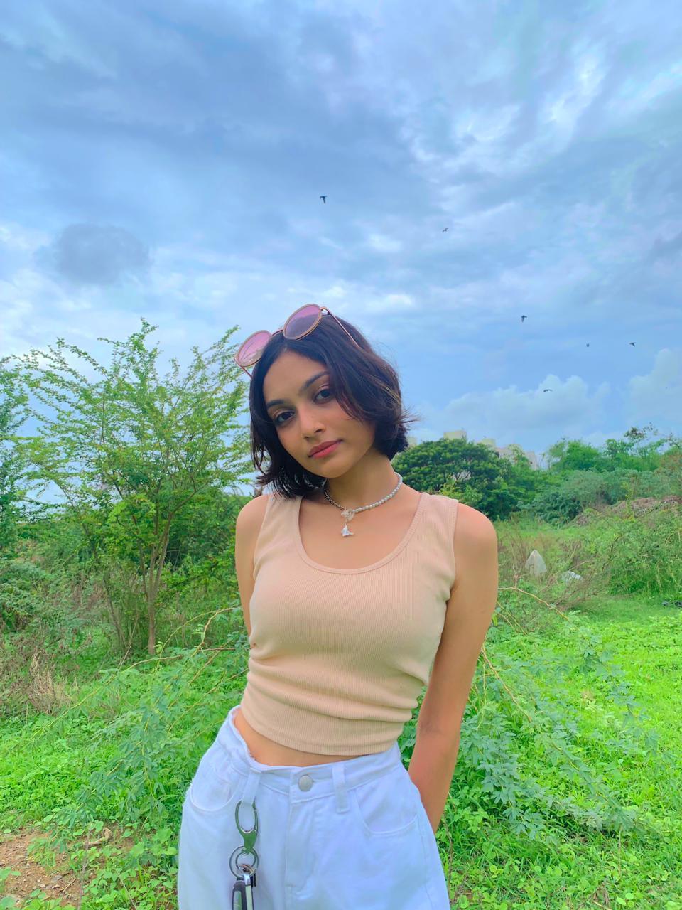 Beige Retro Tank Top - Emprall