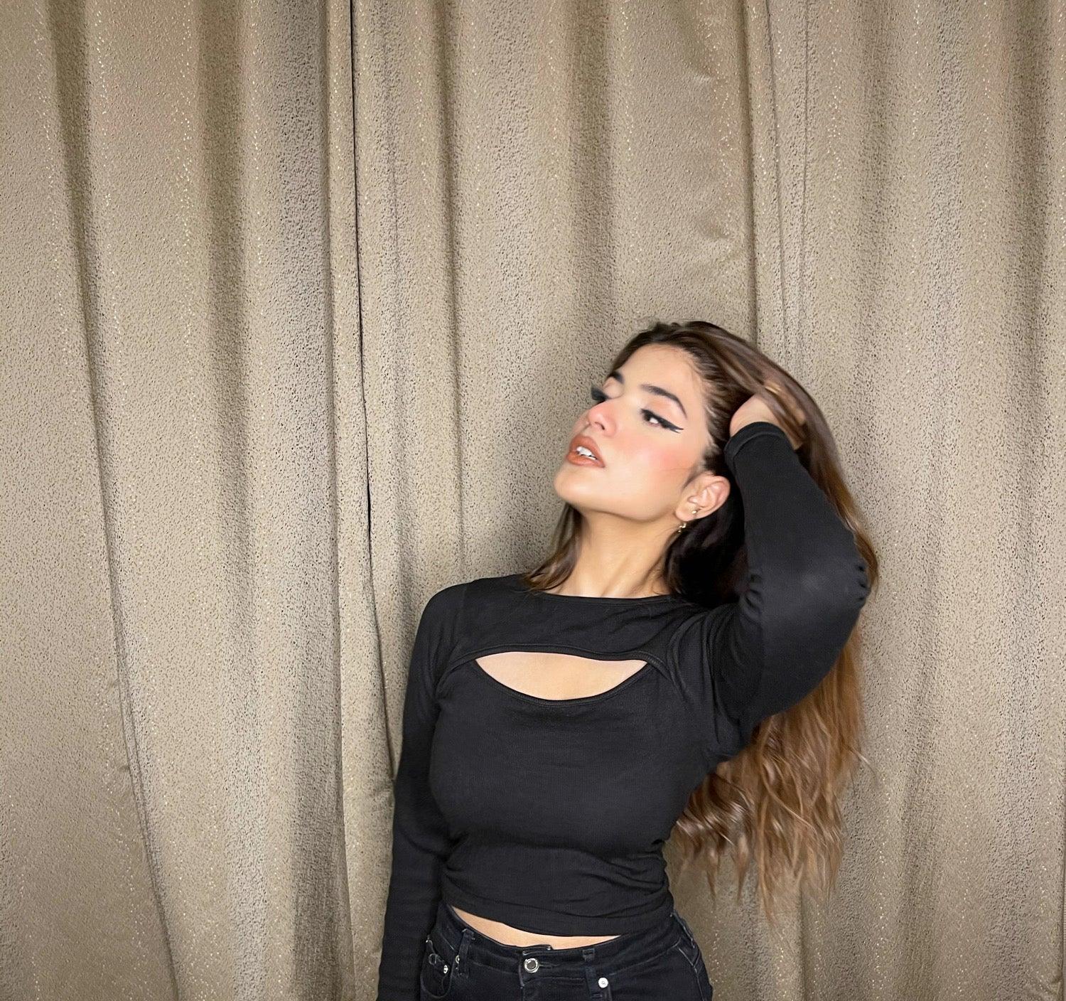 Alara Top Black - Emprall