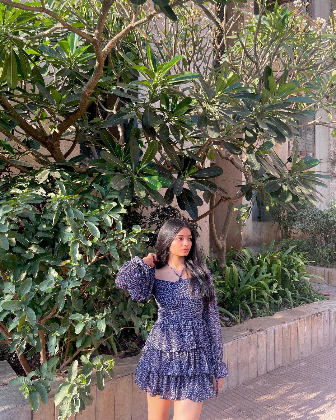 Yvette black floral padded dress - Emprall