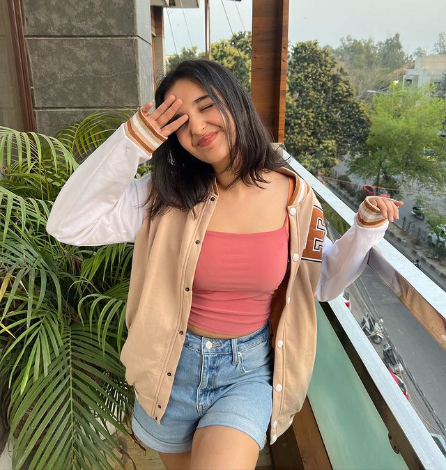 Beige Varsity Jacket - Emprall