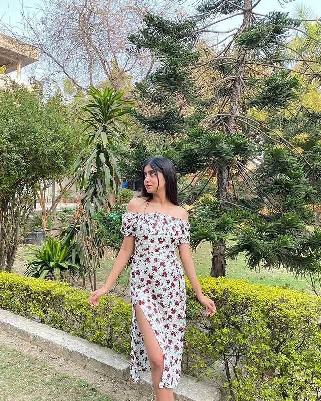 Madison White floral dress - Emprall